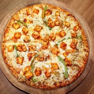 Paneer Pizza (Medium)