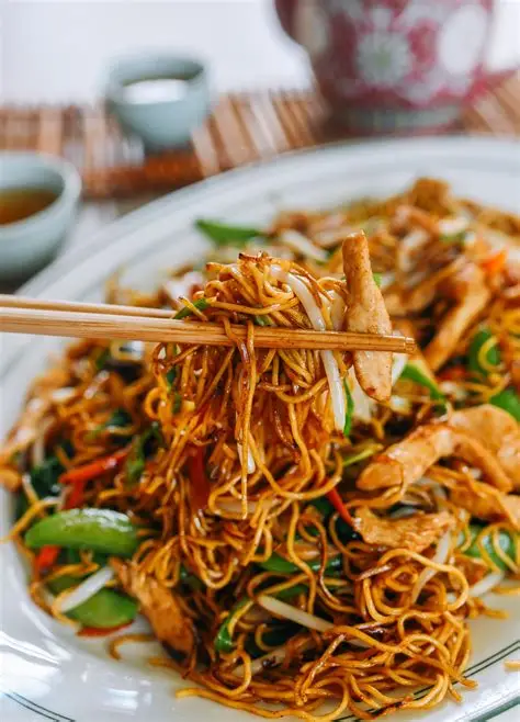 special Chicken Chow mein Noodles
