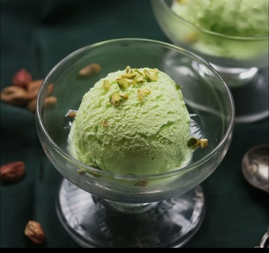Flavoured Ice cream (Pista)