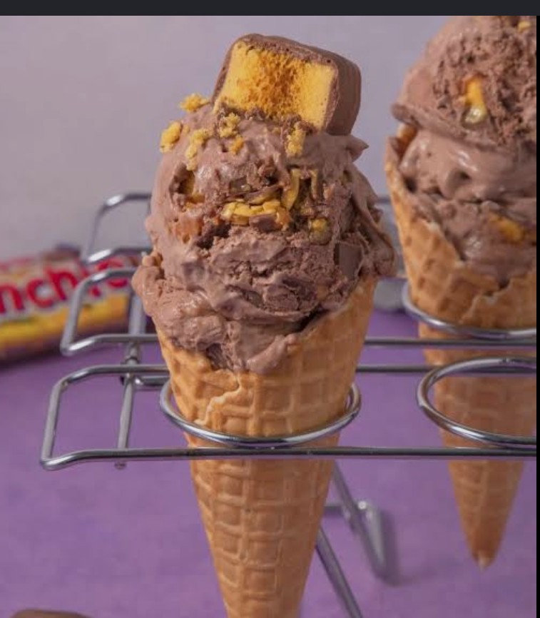Crunchie ice cream