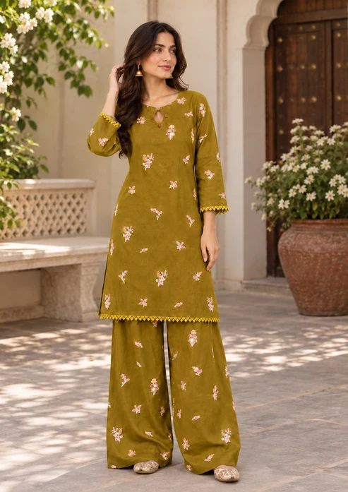 Mehwish 2-Piece Size ( S,M,L) Discover the elegance of Mehwish by Tabinda Officials. Crafted from cambric cotton with beautiful embroidery, this 2-piece suit offers a stylish and comfortable look for everyday wear and casual occasions.  Fabric: Cambr